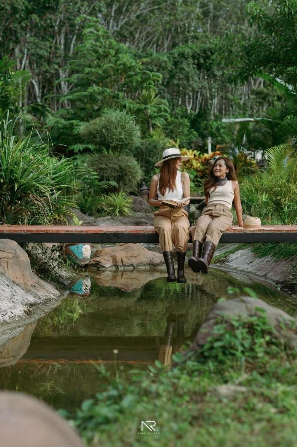 ไร่นาบัวหลวง คาเฟ่ & ฟาร์มสเตย์ Raina Bualuang Cafe & Farm Stay Ban Na No Eksteriør bilde